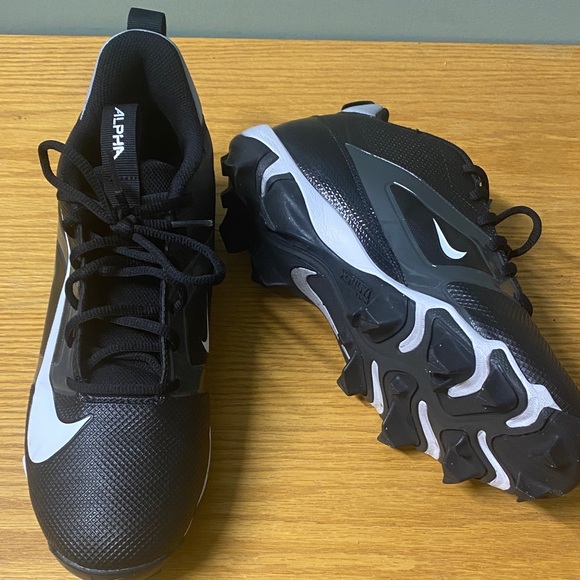 Nike Other - Nike Alpha Menace 4 Shark Football Cleats Size 9